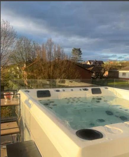 K&T Estate Resort & Spa - Flughafennahe Gaestesuite Hofheim am Taunus Kültér fotó